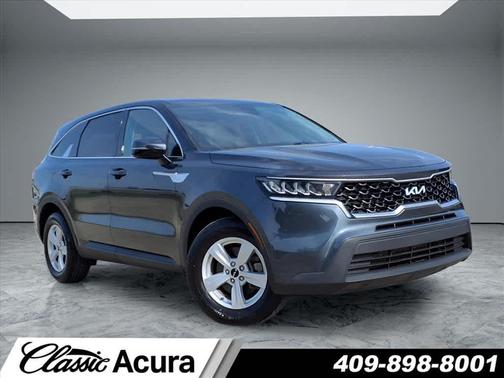 2022 Kia Sorento LX