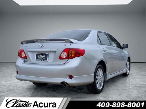 Classic Silver Metallic 2010 Toyota Corolla S