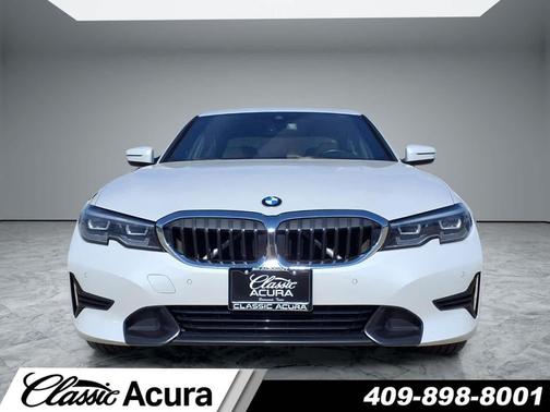 Alpine White 2022 BMW 330 330i