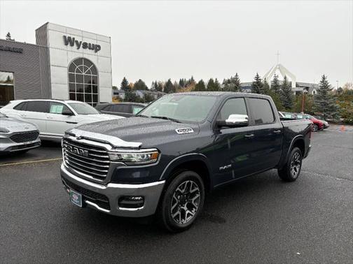 2025 RAM 1500 Laramie Crew Cab 4x4 57' Box