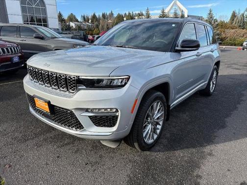 2025 Jeep Grand Cherokee Summit 4x4