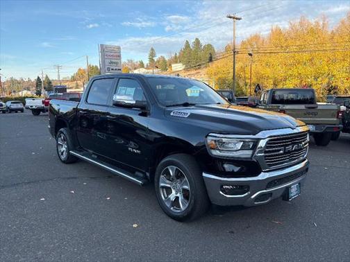 2023 RAM 1500 Laramie Crew Cab 4x4 57' Box