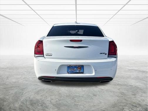 2021 Chrysler 300 S