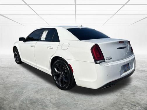 2021 Chrysler 300 S