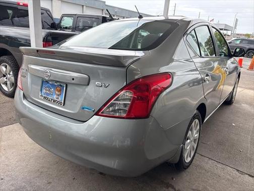 2013 Nissan Versa 1.6 S