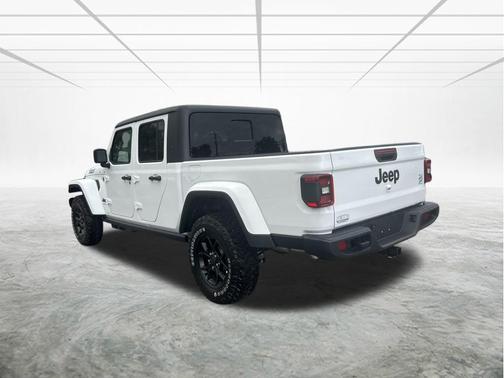 2026 Jeep Gladiator Willys