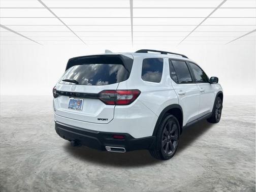 2025 Honda Pilot Sport