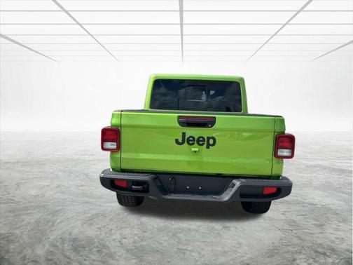 2025 Jeep Gladiator Nighthawk