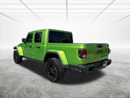 2025 Jeep Gladiator Nighthawk