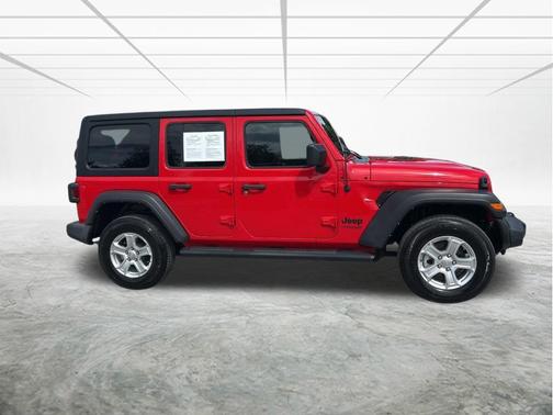 2022 Jeep Wrangler Unlimited Sport