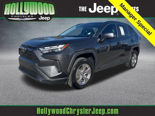 2023 Toyota RAV4 XLE