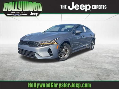 2022 Kia K5 LXS