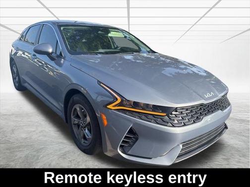2022 Kia K5 LXS