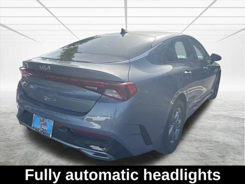 2022 Kia K5 LXS