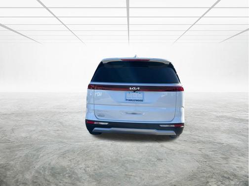 2023 Kia Carnival EX