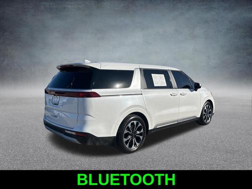 2023 Kia Carnival EX