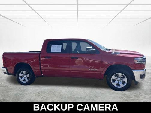 Flame Red Clearcoat 2025 RAM 1500 Big Horn/Lone Star
