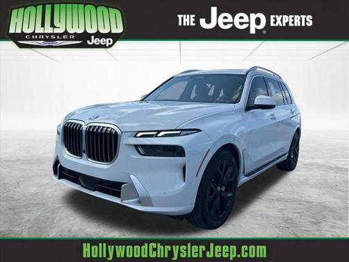 2025 BMW X7 xDrive40i