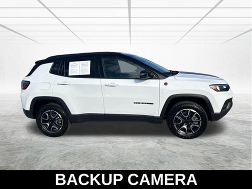 2024 Jeep Compass Trailhawk