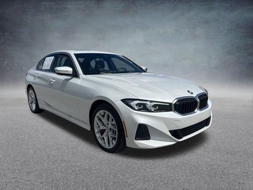 2025 BMW 330 i xDrive