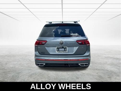 2022 Volkswagen Tiguan 2.0T SEL R-Line 4MOTION