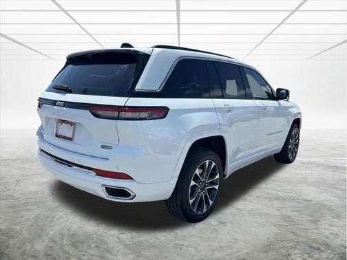 2025 Jeep Grand Cherokee Overland
