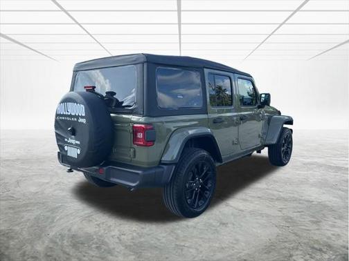 2025 Jeep Wrangler Sahara 4xe