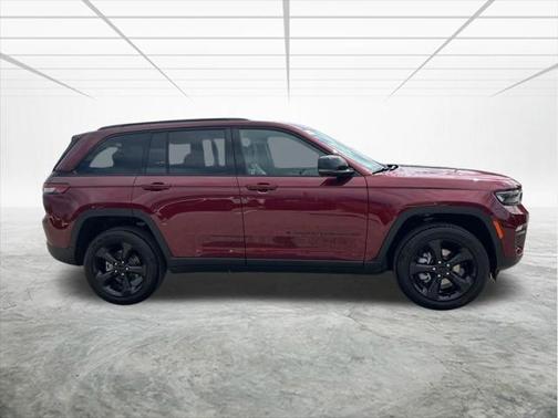 2025 Jeep Grand Cherokee Limited X