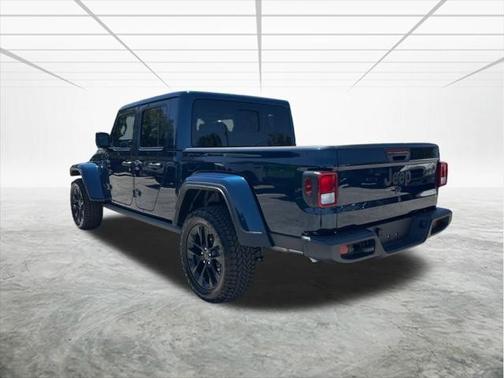 2025 Jeep Gladiator Nighthawk