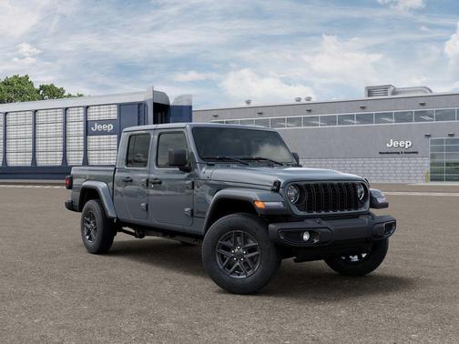 Anvil Clearcoat 2026 Jeep Gladiator Sport S