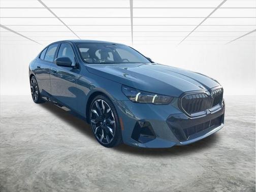 2024 BMW 530 530i
