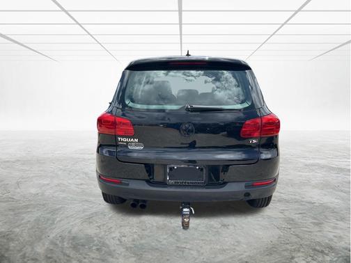 2018 Volkswagen Tiguan Limited 2.0T