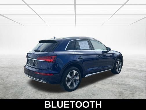 2023 Audi Q5 40 Premium Plus