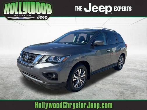 2019 Nissan Pathfinder SL