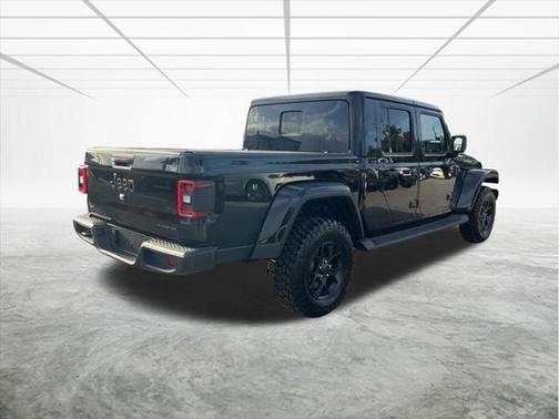2025 Jeep Gladiator High Tide