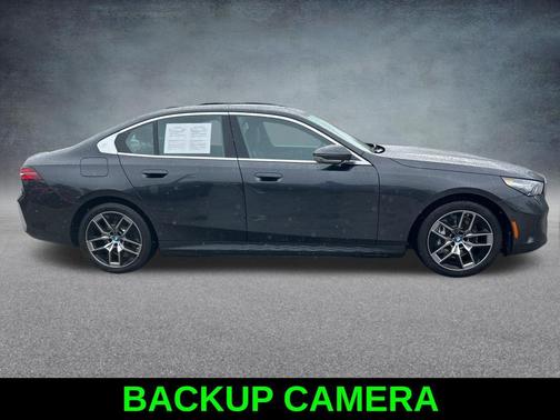 Dark Graphite 2024 BMW i5 eDrive40