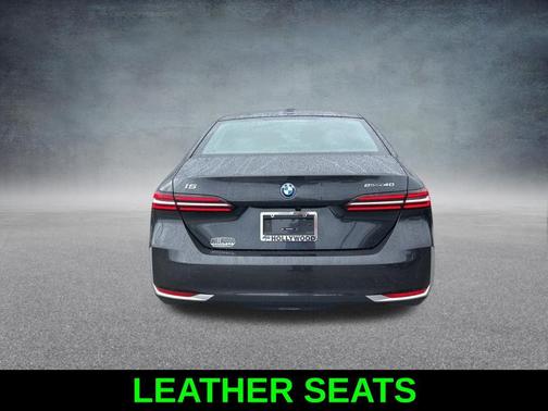 Dark Graphite 2024 BMW i5 eDrive40