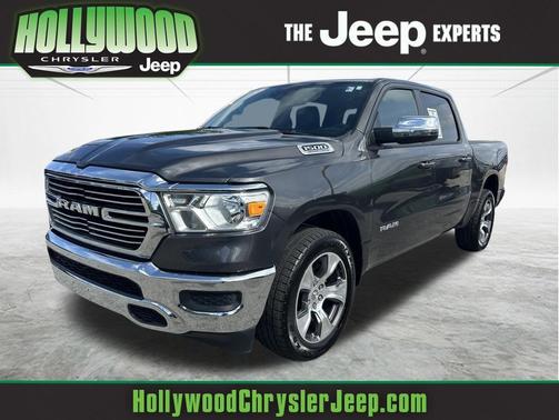 Granite Crystal Metallic Clearcoat 2024 RAM 1500 Laramie