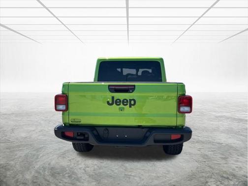 2025 Jeep Gladiator Nighthawk