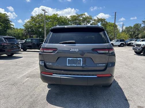 2025 Jeep Grand Cherokee L Laredo