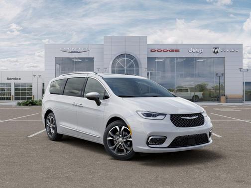 Bright White Clearcoat 2025 Chrysler Pacifica L