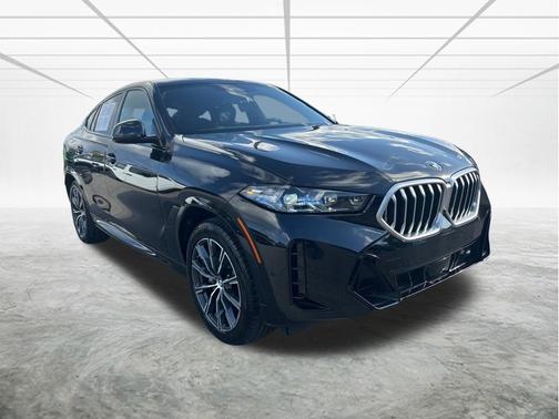 2025 BMW X6 xDrive40i