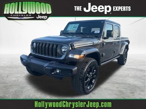 2025 Jeep Gladiator Nighthawk