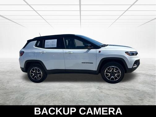 2024 Jeep Compass Trailhawk