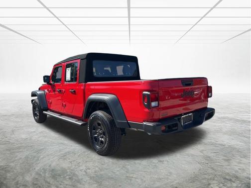 2024 Jeep Gladiator Sport