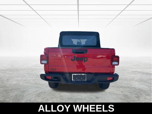 2024 Jeep Gladiator Sport