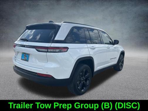 2023 Jeep Grand Cherokee Altitude