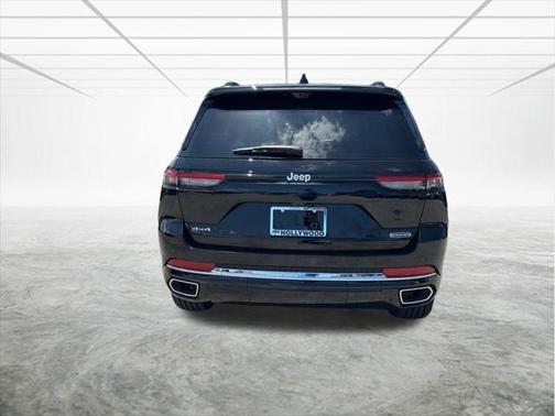 2025 Jeep Grand Cherokee Overland