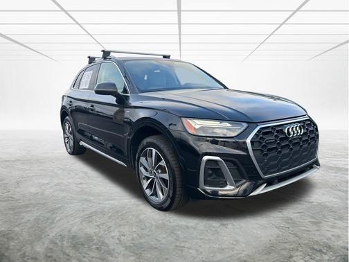2022 Audi Q5 45 S line Premium
