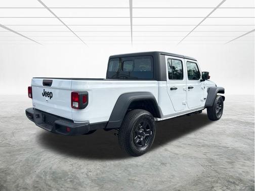 2026 Jeep Gladiator Sport